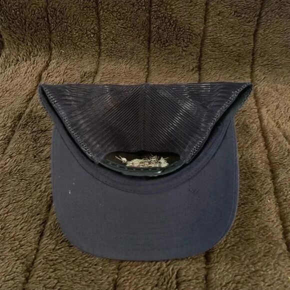 Sasquatch Mens Trucker Hat Navy - Picture 3 of 3